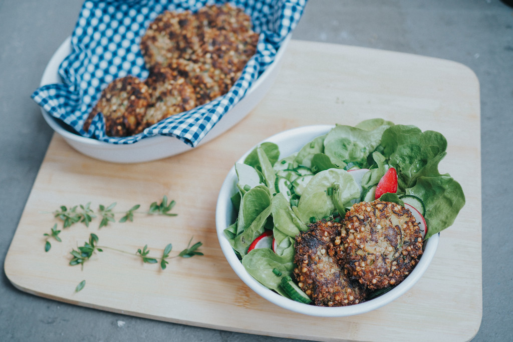 RECIPE: VEGANE BUCHWEIZEN-LAIBCHEN